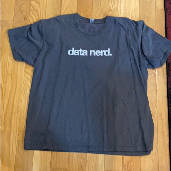 Cute soft data nerd T-shirt - Picture 1 of 1
